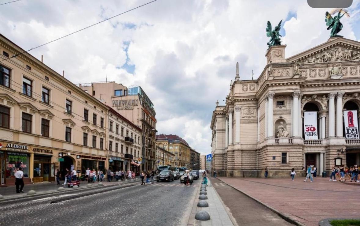 Apartment Svobody Lviv Exterior foto